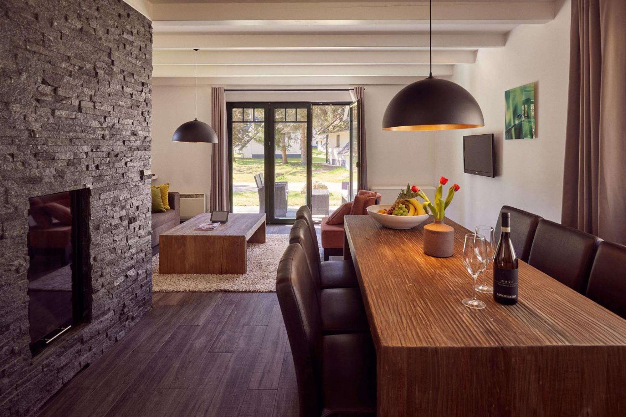 Van Der Valk Naturresort Drewitz Nossentiner Huette エクステリア 写真