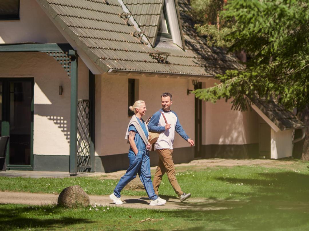 Van Der Valk Naturresort Drewitz Nossentiner Huette エクステリア 写真